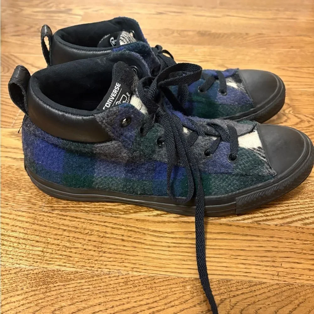 Converse X Woolrich Chuck Taylor Hightops Shoes. Size 8/mens 10/womens